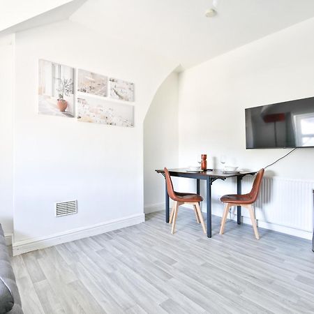 Apartamento Super King Bed, Walking Distance To City Centre Cardiff Exterior foto