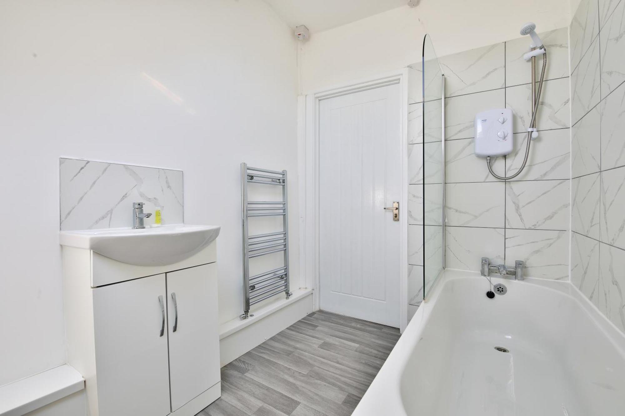 Apartamento Super King Bed, Walking Distance To City Centre Cardiff Exterior foto